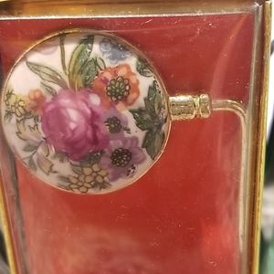 Vintage Handbag Caddy